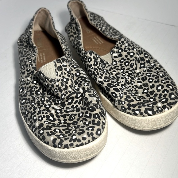 👟Toms Avalon Leopard Print Canvas Slip On Shoe 8 Black Tan - Picture 1 of 5